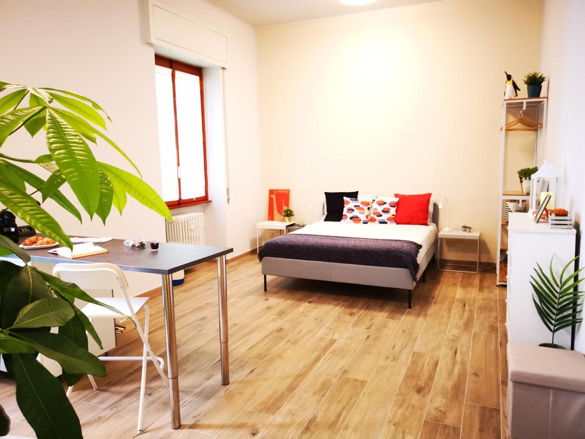 Spacious Apartment 50 Meters From The Metro มิลาน ห้อง รูปภาพ