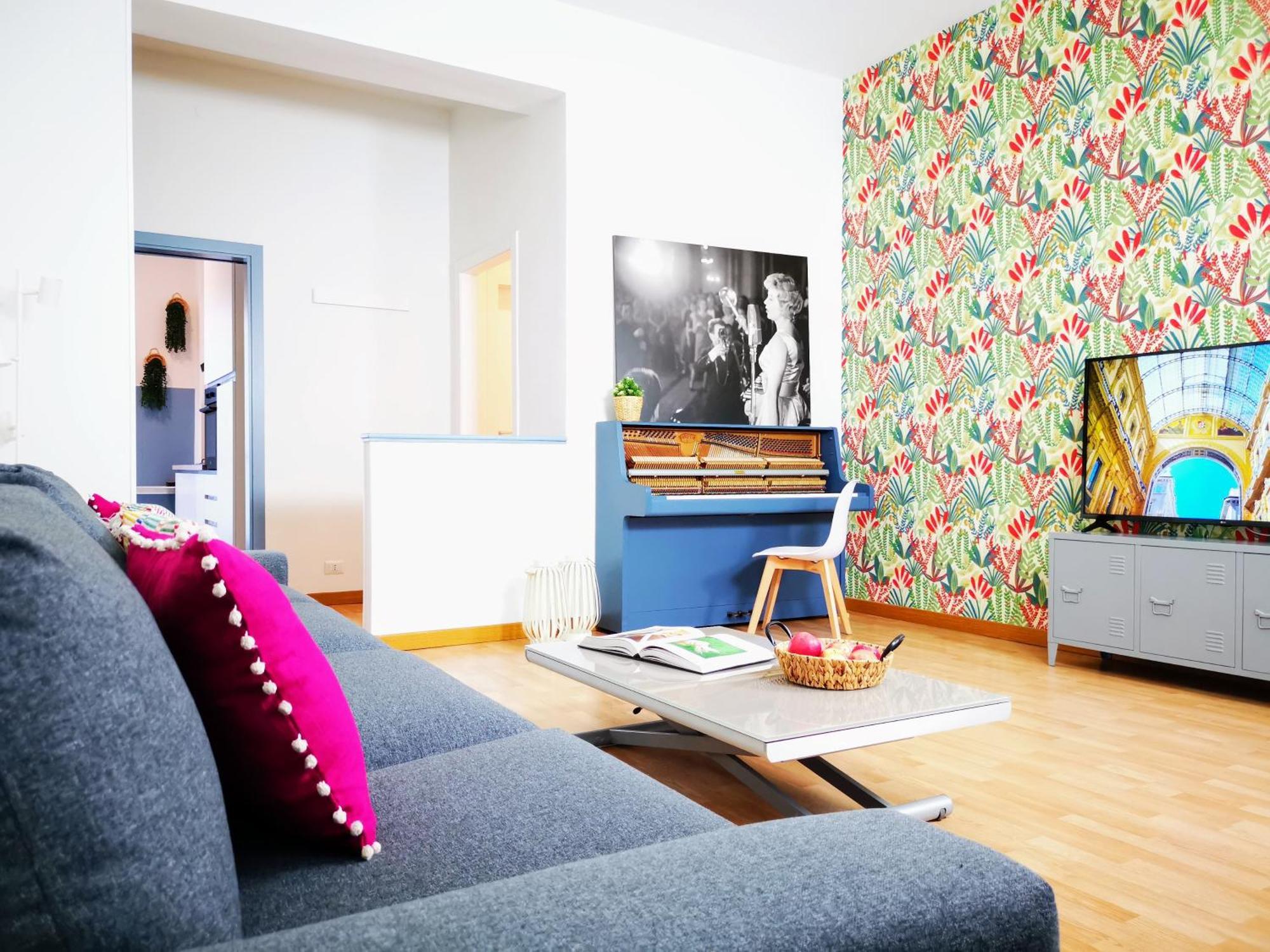 Spacious Apartment 50 Meters From The Metro มิลาน ภายนอก รูปภาพ
