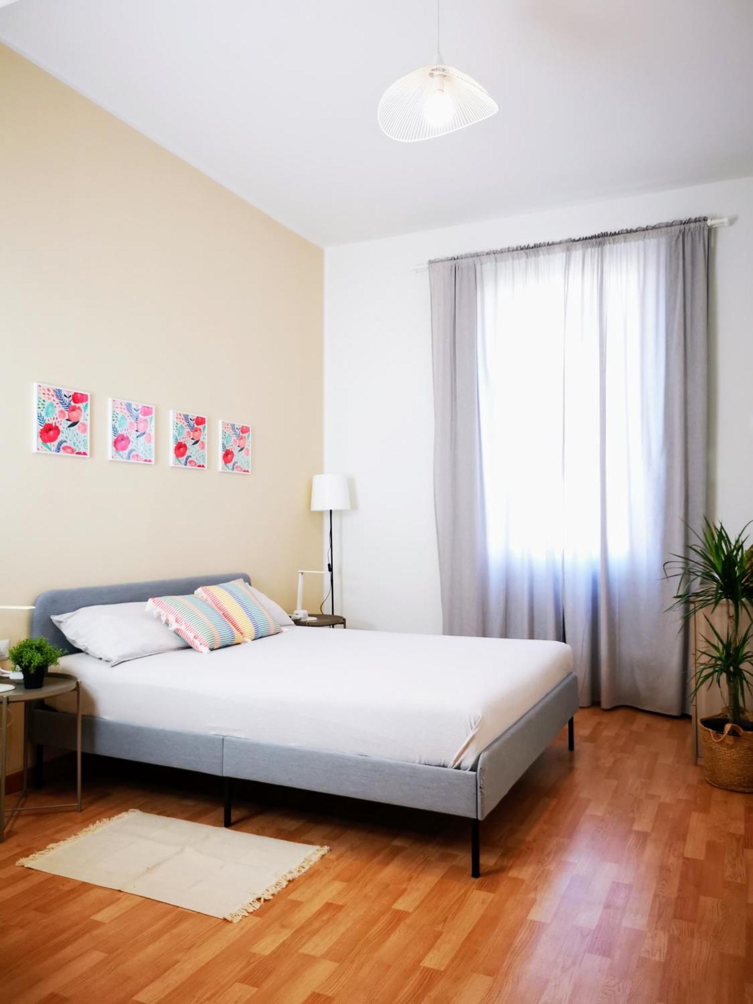 Spacious Apartment 50 Meters From The Metro มิลาน ภายนอก รูปภาพ
